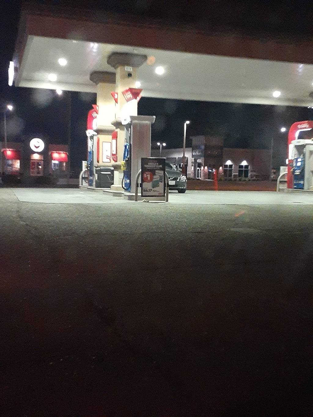 Circle K | meal takeaway | 1400 N H St, Lompoc, CA 93436, USA | 8057370067 OR +1 805-737-0067