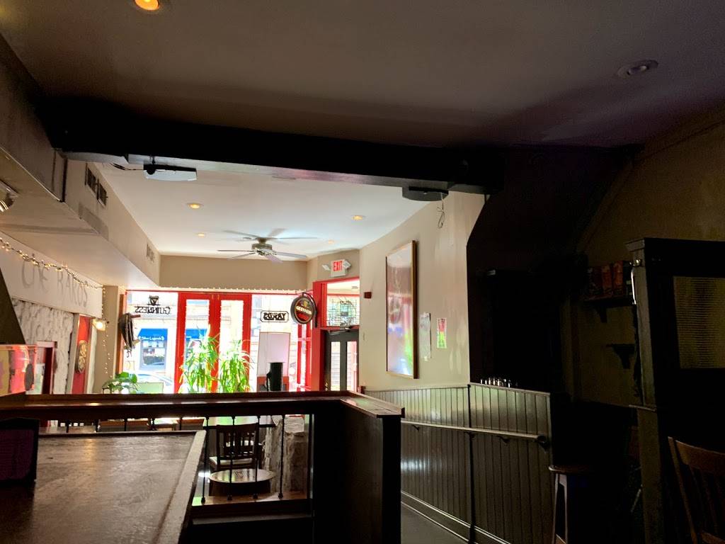 The Bards Irish Bar | restaurant | 2013 Walnut St, Philadelphia, PA 19103, USA | 2155699585 OR +1 215-569-9585