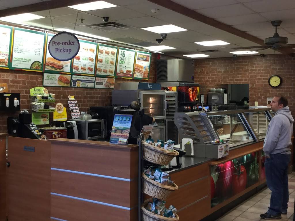 Subway Restaurants | restaurant | 10302 Prosperity Cir #100, Camby, IN 46113, USA | 3178210784 OR +1 317-821-0784