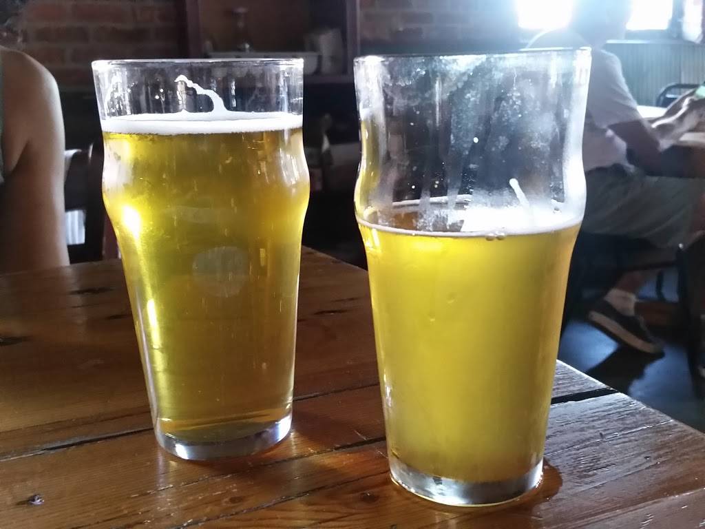 Rocky Sullivans | restaurant | 46 Beard St, Brooklyn, NY 11231, USA | 7182468050 OR +1 718-246-8050