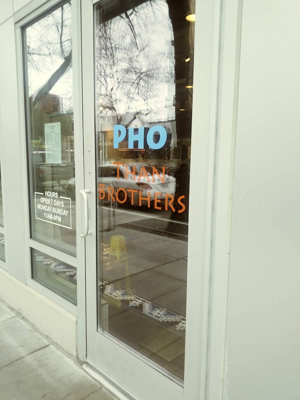 PHO THAN BROTHERS | restaurant | 527 Broadway E, Seattle, WA 98102, USA | 2065687218 OR +1 206-568-7218