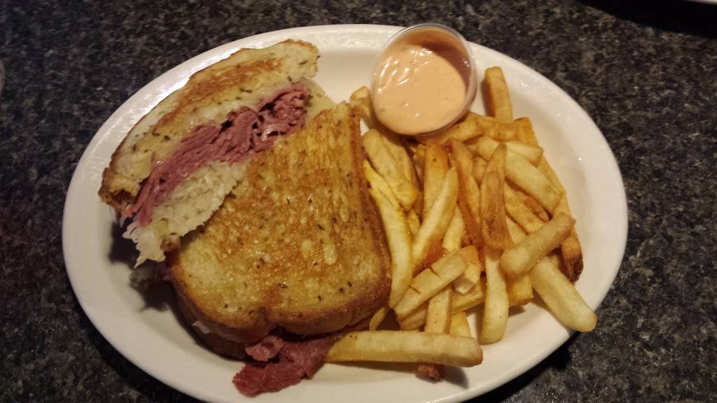 The Corner Cafe | restaurant | 101 N Hill St, Griffin, GA 30223, USA | 6785724222 OR +1 678-572-4222