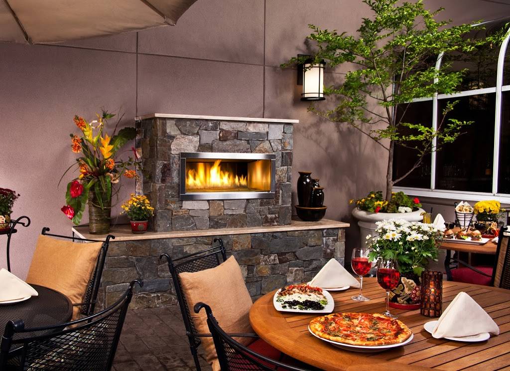 Nine O Bar & Grill | restaurant | 14632 SE Eastgate Way, Bellevue, WA 98007, USA | 4252149000 OR +1 425-214-9000