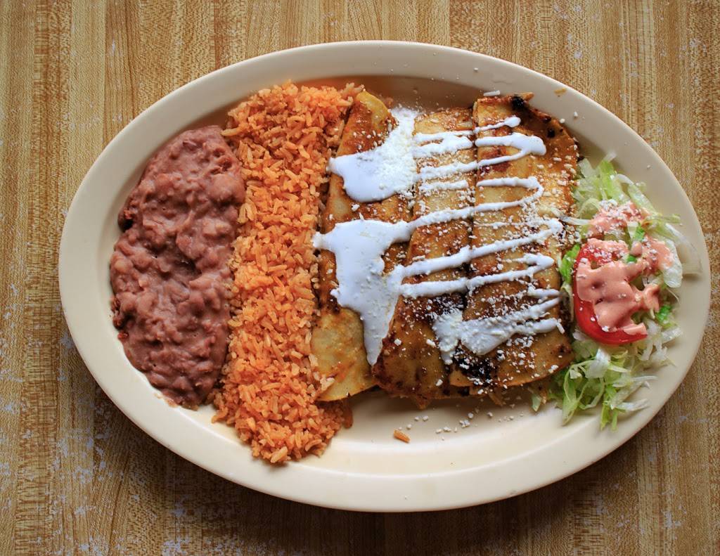 El Pollero Mexican Restaurant | restaurant | 168 Main St, Watsonville, CA 95076, USA | 8317241711 OR +1 831-724-1711