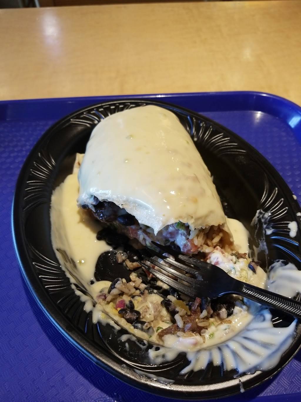 Salsaritas Fresh Mexican Grill | restaurant | 1602 Highwoods Blvd A, Greensboro, NC 27410, USA | 3366328877 OR +1 336-632-8877