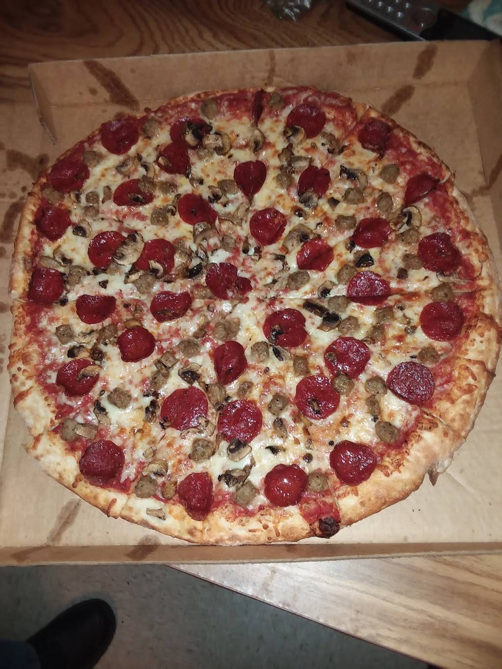 Papas Subs & Pizza | restaurant | 5831 U.S. Hwy 301 S, Four Oaks, NC 27524, USA | 9199639999 OR +1 919-963-9999