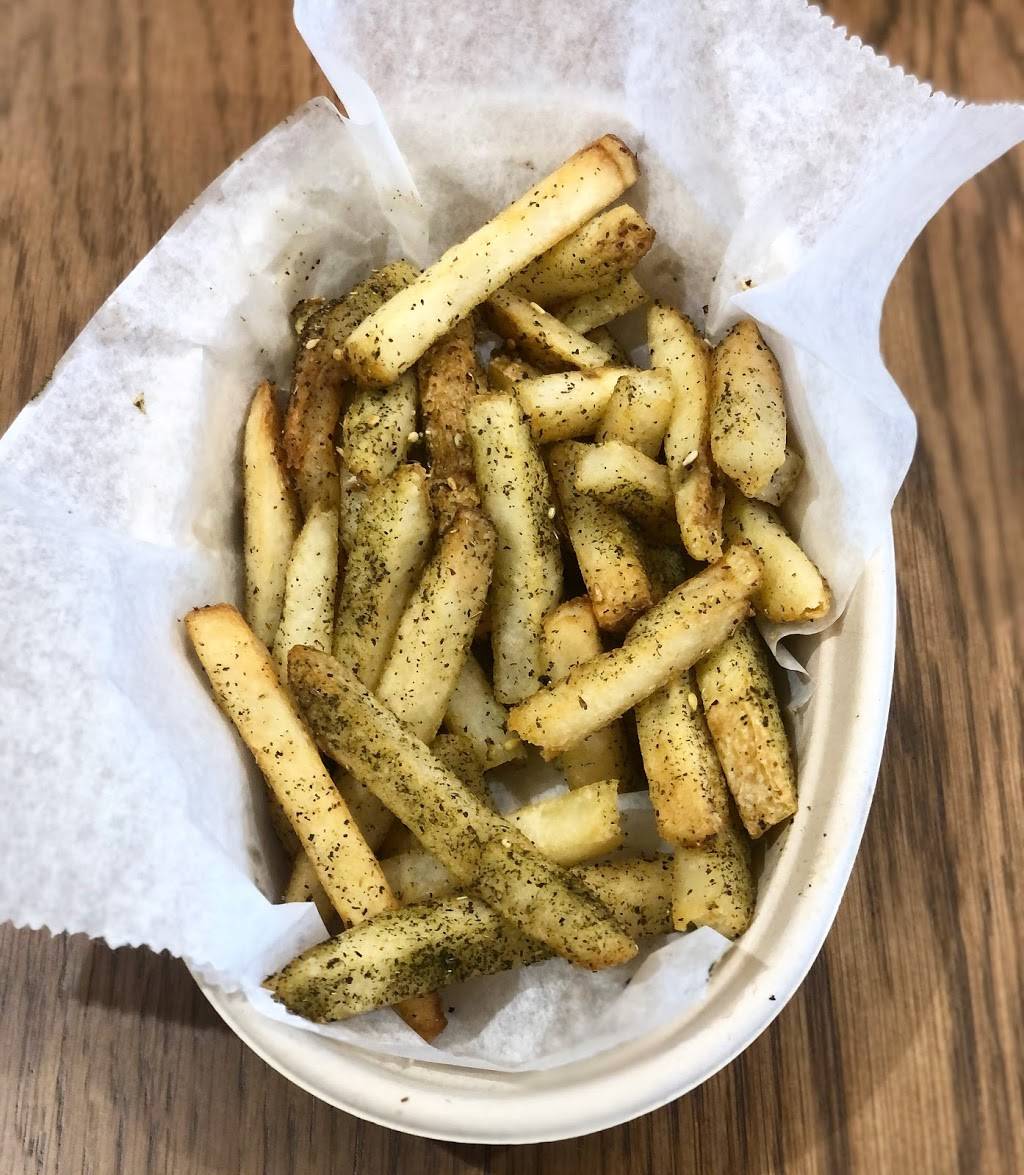 Boaz Fresh Lebanese JCU | restaurant | 20630 John Carroll Blvd, University Heights, OH 44118, USA | 2164177765 OR +1 216-417-7765