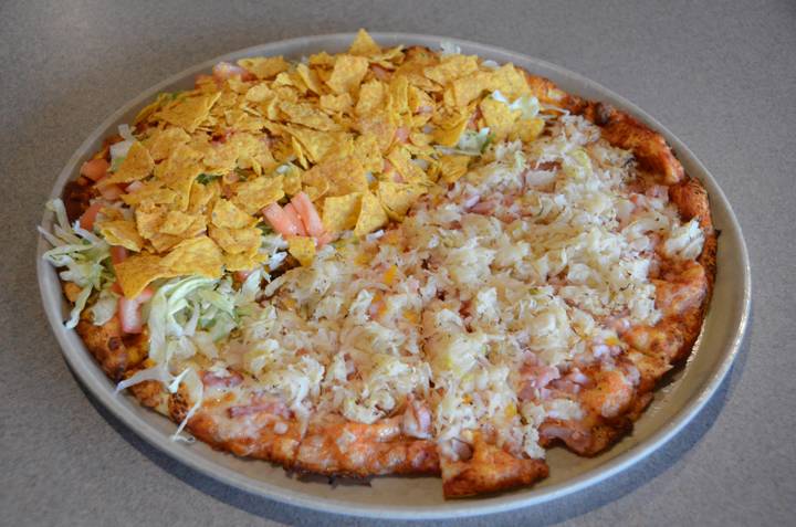 Happy Joes Pizzagrille | restaurant | 909 4th St W, Milan, IL 61264, USA | 3097876126 OR +1 309-787-6126