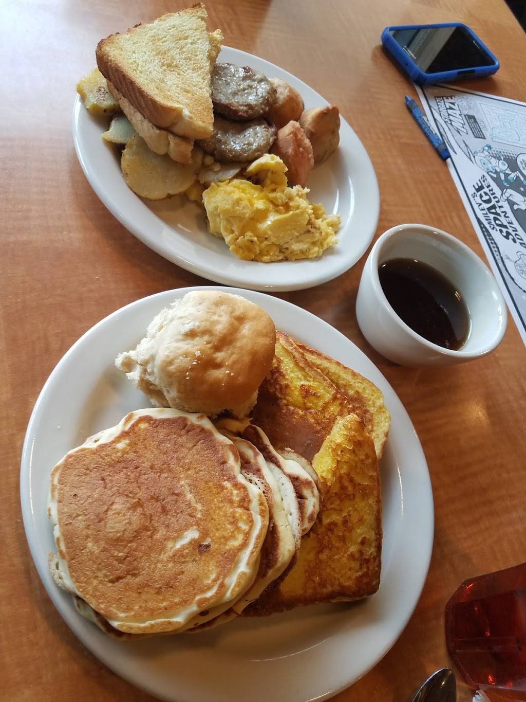 Eatn Park | restaurant | 380 Freeport St, New Kensington, PA 15068, USA | 7243353361 OR +1 724-335-3361