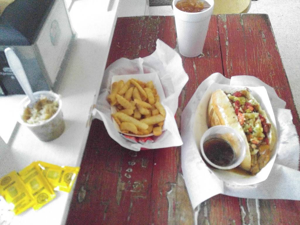 The Dog House Restaurant | restaurant | 381 Sea Island Pkwy, Beaufort, SC 29907, USA | 8437700013 OR +1 843-770-0013