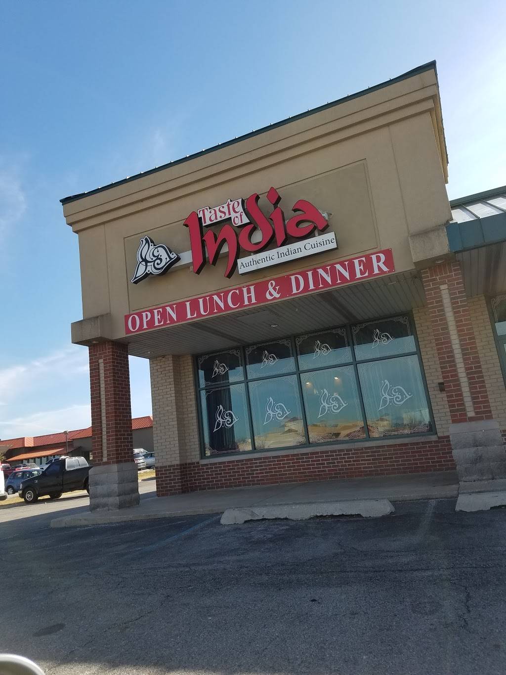 Taste of India | restaurant | 761 E 81st Pl, Merrillville, IN 46410, USA | 2197554634 OR +1 219-755-4634