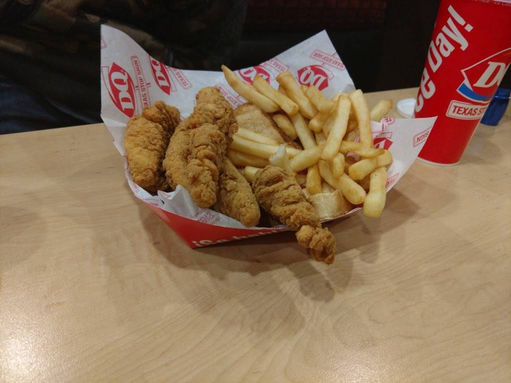 Dairy Queen | restaurant | 825 W Main St, Lewisville, TX 75067, USA | 9724366948 OR +1 972-436-6948
