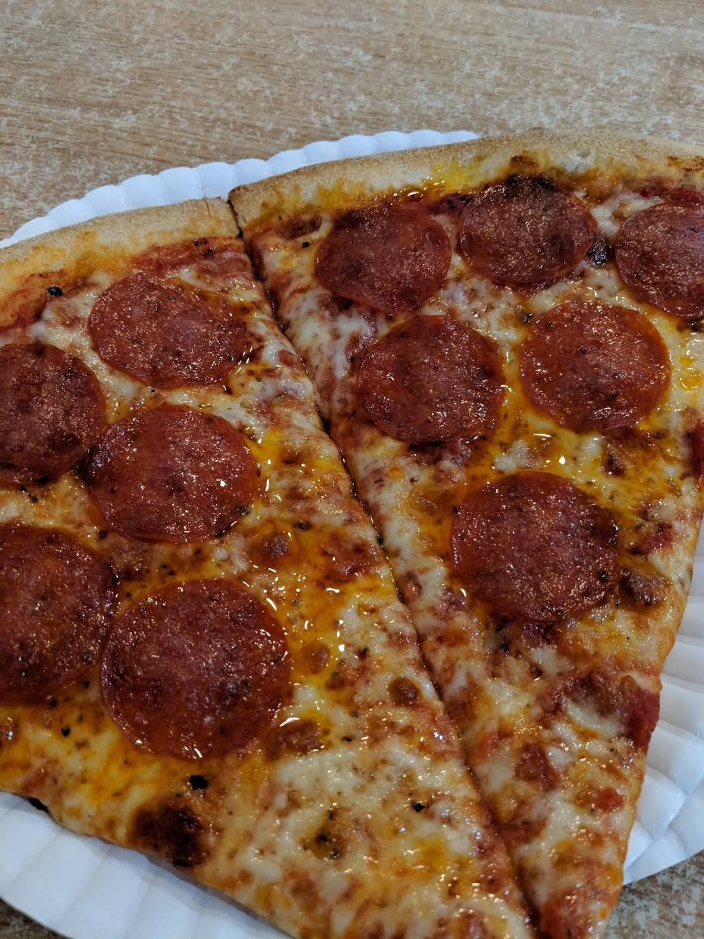 Bonellos New York Pizza | restaurant | 3613, 806 S Gaffey St, San Pedro, CA 90731, USA | 3108327544 OR +1 310-832-7544