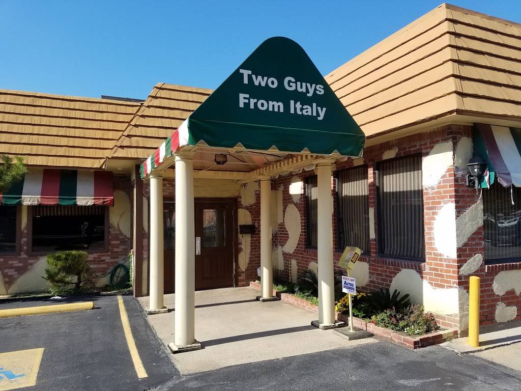 Two Guys From Italy | restaurant | 11637 Webb Chapel Rd, Dallas, TX 75229, USA | 9722476814 OR +1 972-247-6814