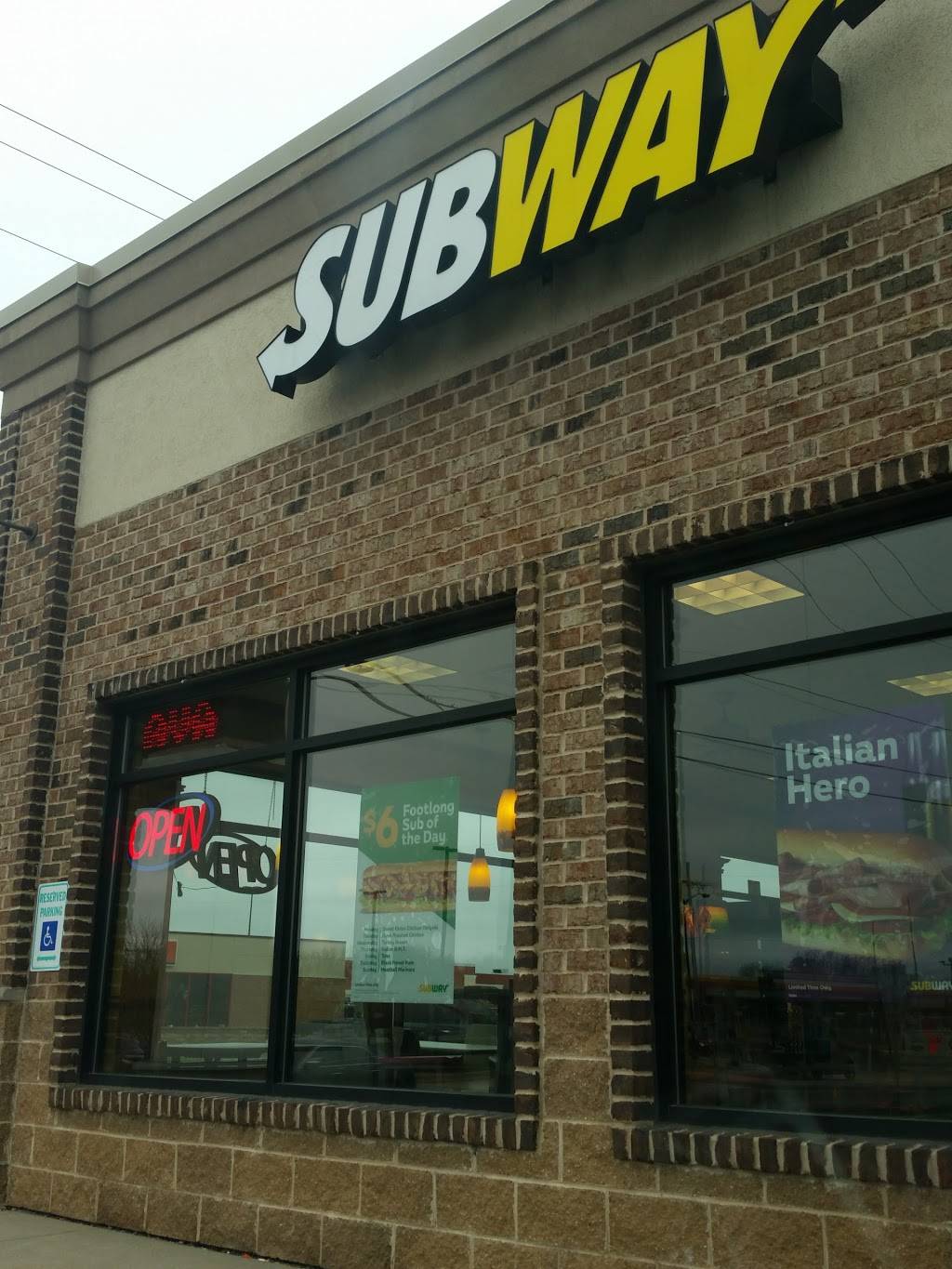 Subway | restaurant | 920 Main Ave, De Pere, WI 54115, USA | 9203389230 OR +1 920-338-9230