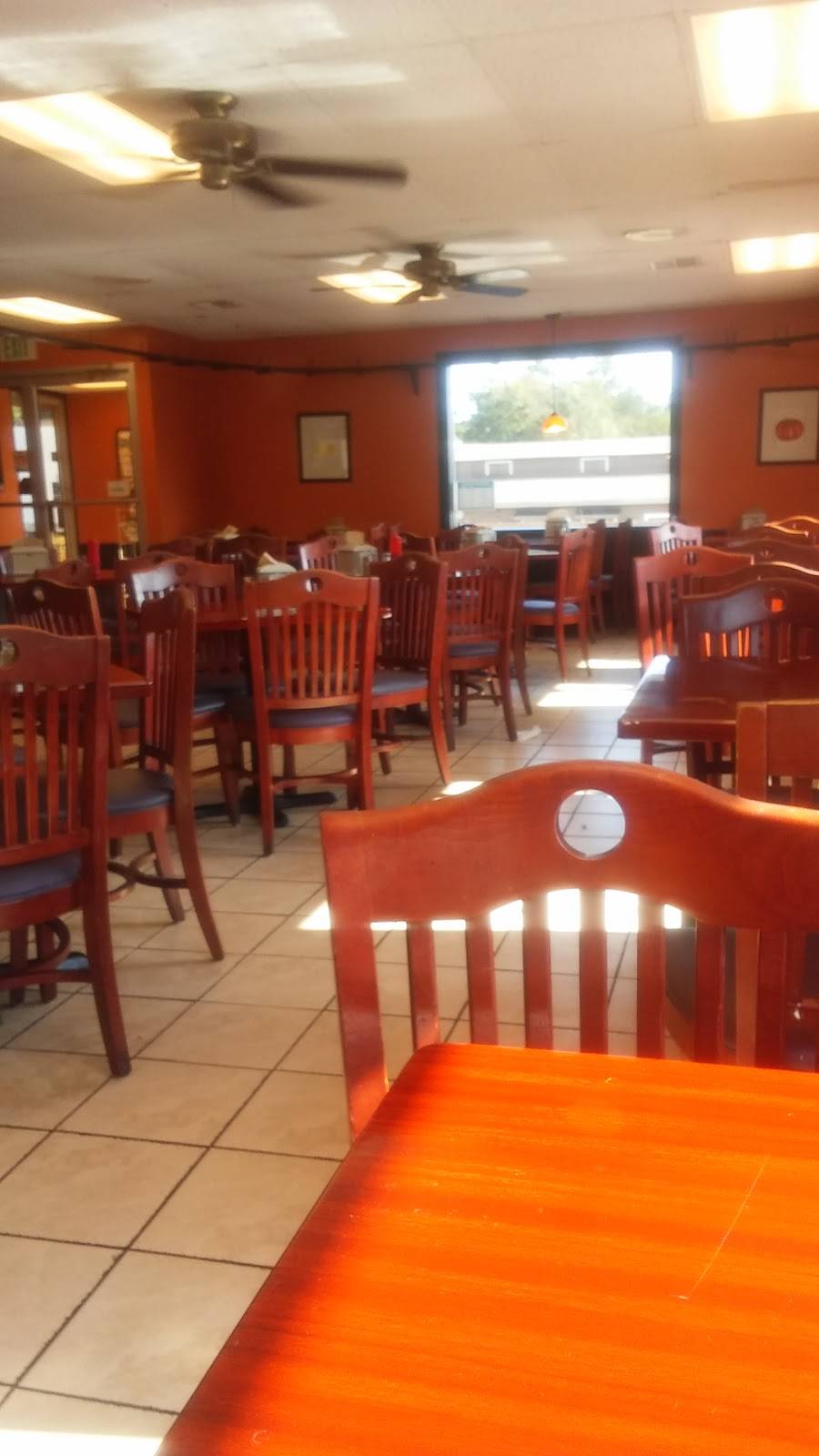 Petes On Poinsett | restaurant | 2658 Poinsett Hwy, Greenville, SC 29609, USA | 8642420289 OR +1 864-242-0289