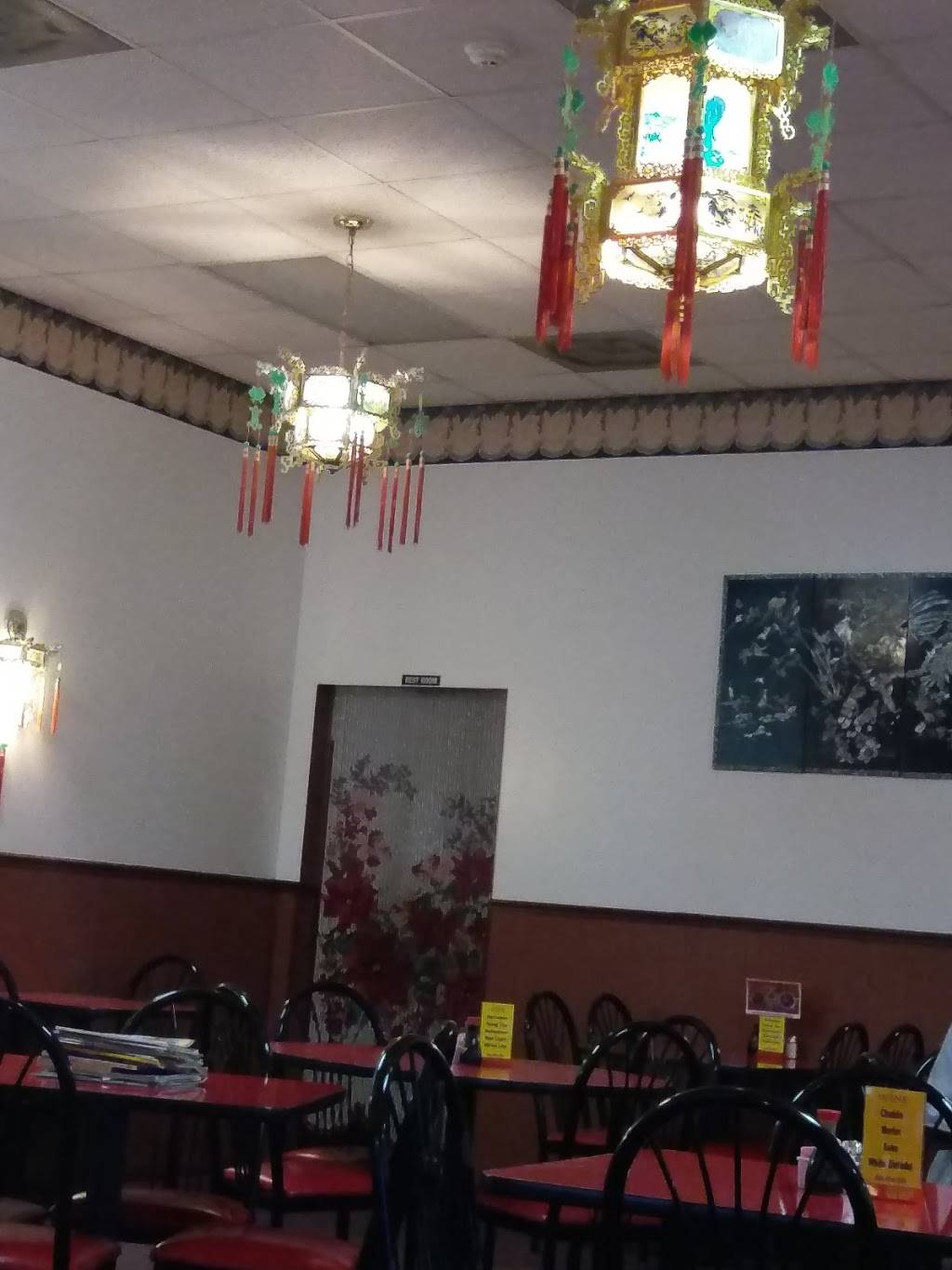 China Wok | restaurant | 2702 Godfrey Rd, Godfrey, IL 62035, USA | 6184668050 OR +1 618-466-8050