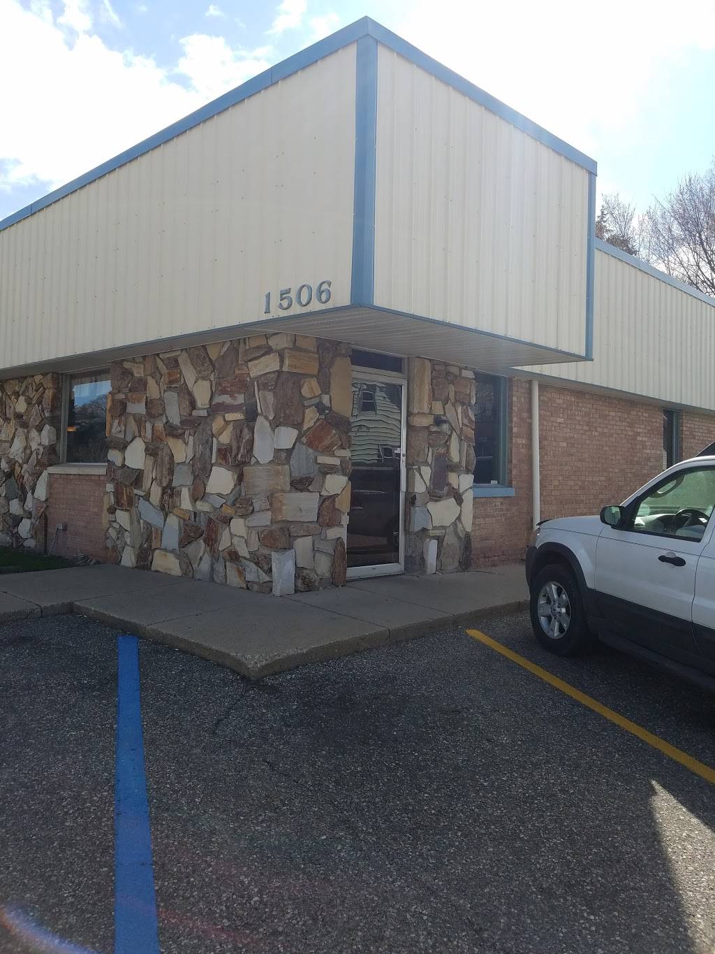 New Beginnings Restaurant | restaurant | 1506 Chicago Dr SW, Wyoming, MI 49509, USA | 6162433556 OR +1 616-243-3556