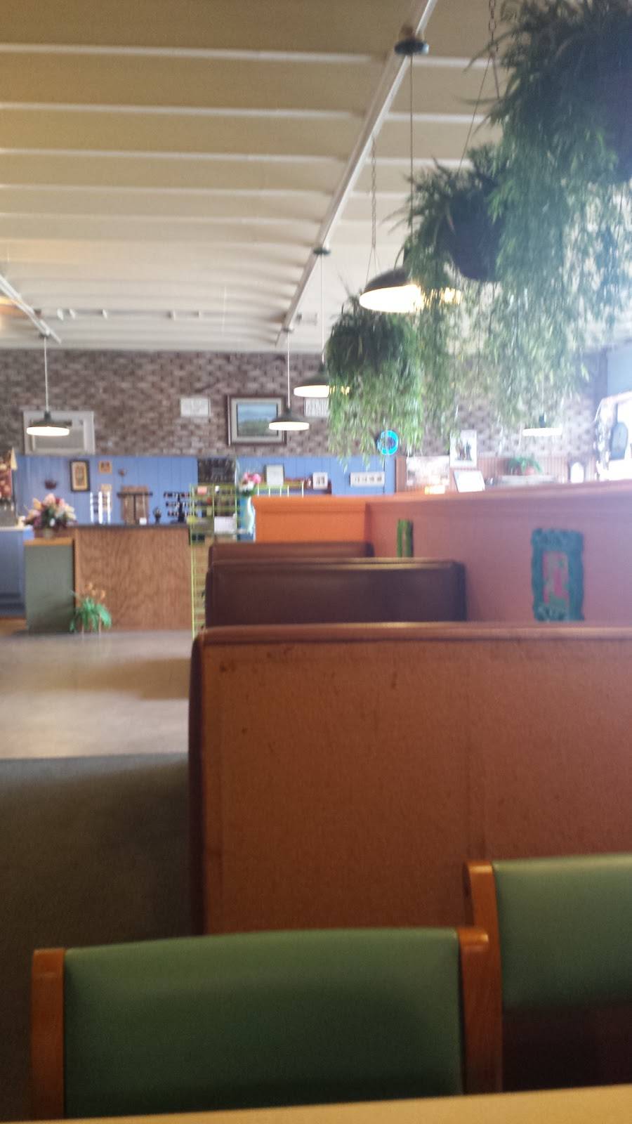 Sand Trap | restaurant | 17653 Mahoning Ave, Lake Milton, OH 44429, USA | 3306543445 OR +1 330-654-3445