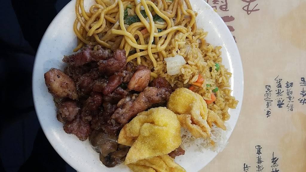 Fuji Asian Buffet | restaurant | 806 Wacker Dr #126, Dubuque, IA 52002, USA | 5635878999 OR +1 563-587-8999