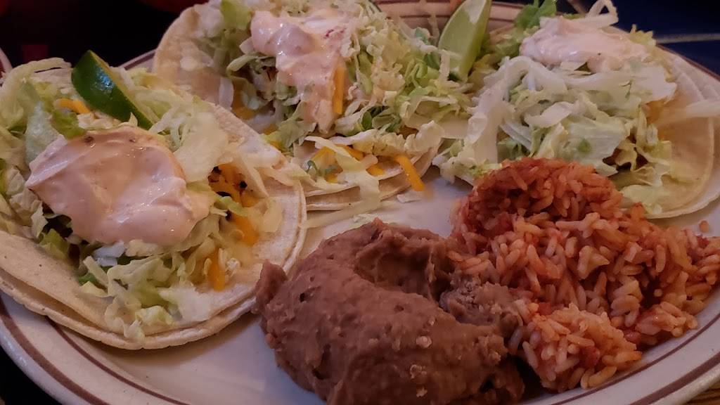 El Nibble Nook - Livonia | restaurant | 27725 Eight Mile Rd, Livonia, MI 48152, USA | 2484740755 OR +1 248-474-0755