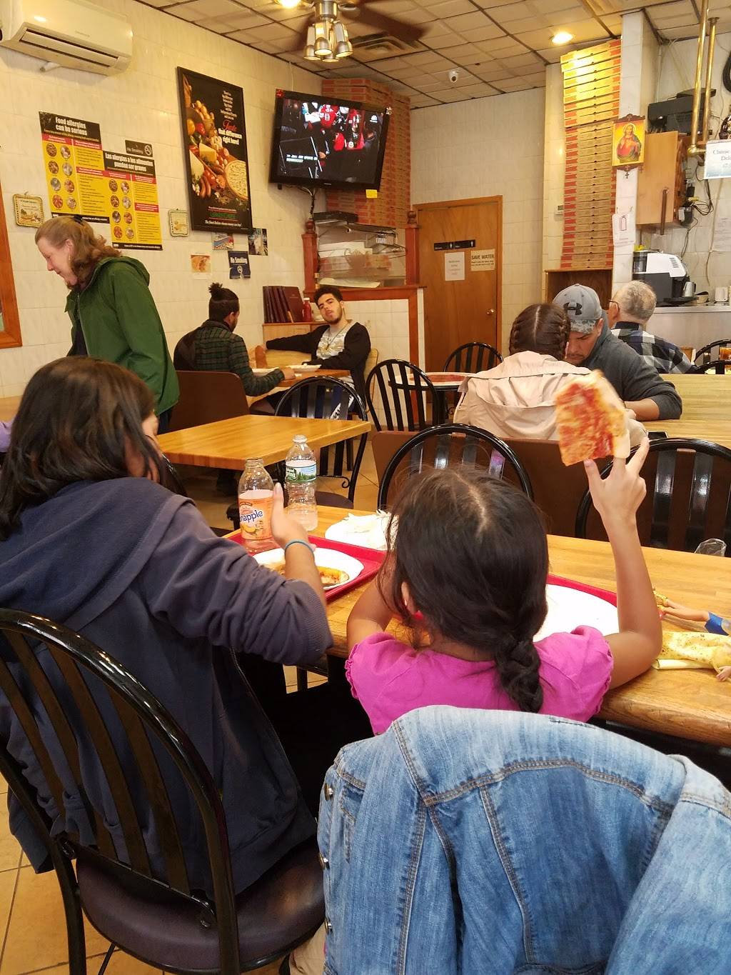 Sals Pizzeria | restaurant | 3167 Bainbridge Ave, Bronx, NY 10467, USA | 7188810940 OR +1 718-881-0940