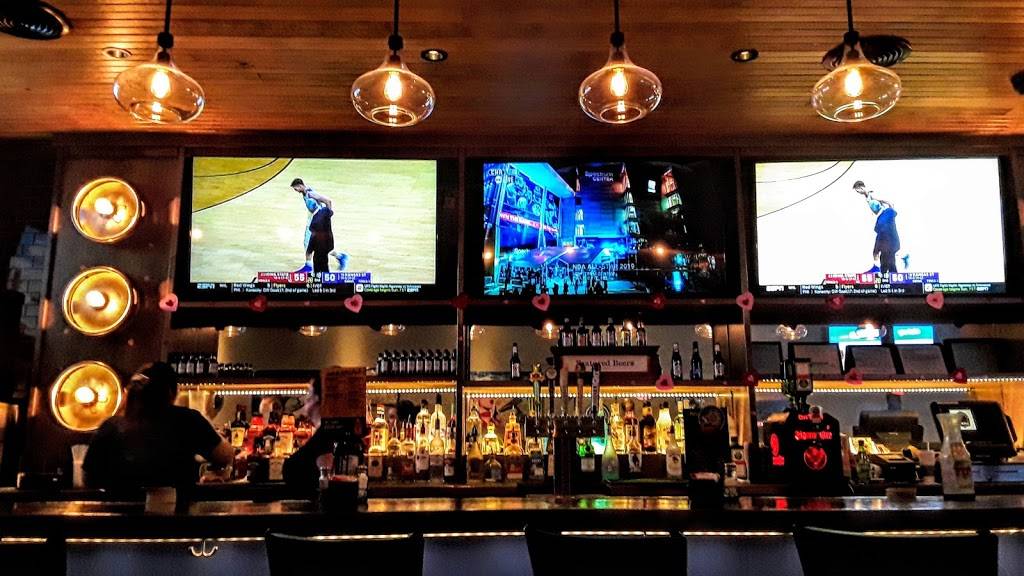 BoomerJacks Grill & Bar | restaurant | 9540 Casa Linda Plaza, Dallas, TX 75218, USA | 2146609464 OR +1 214-660-9464