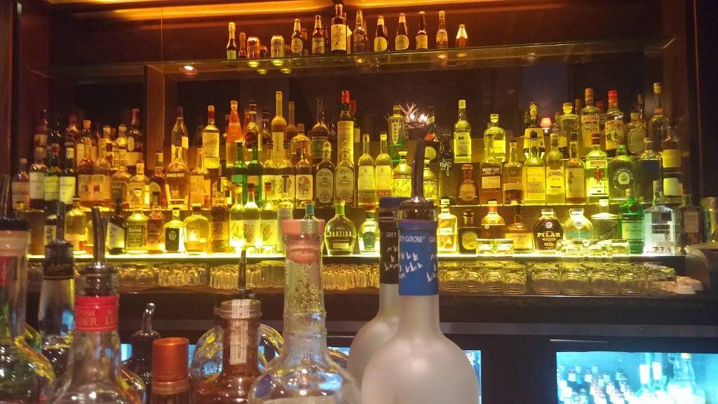 Woodbury | restaurant | 685 3rd St, San Francisco, CA 94107, USA | 4154759398 OR +1 415-475-9398