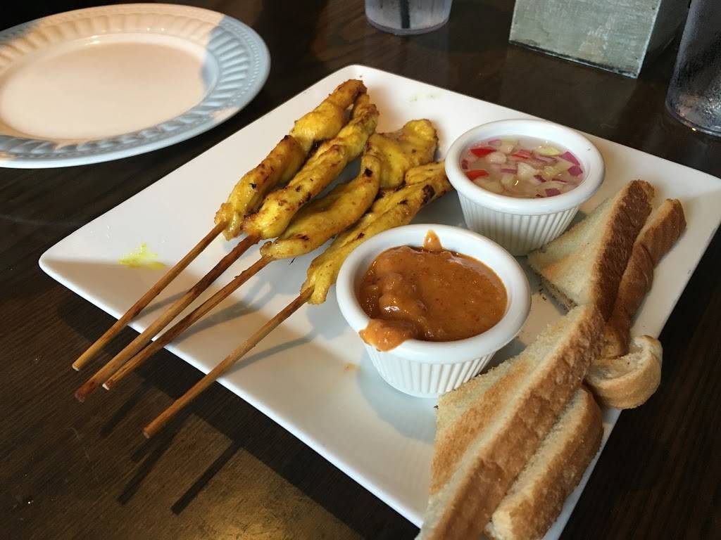 Charm Thai Restaurant | restaurant | 8408 Georgia Ave, Silver Spring, MD 20910, USA | 3014956308 OR +1 301-495-6308