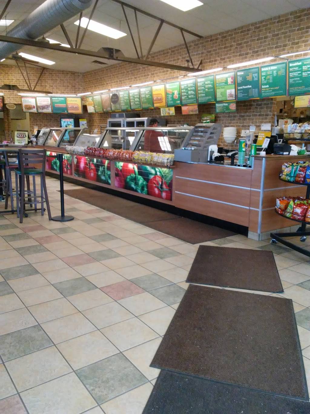 Subway | restaurant | 210 S Pine Ridge Ave, Merrill, WI 54452, USA | 7155392005 OR +1 715-539-2005