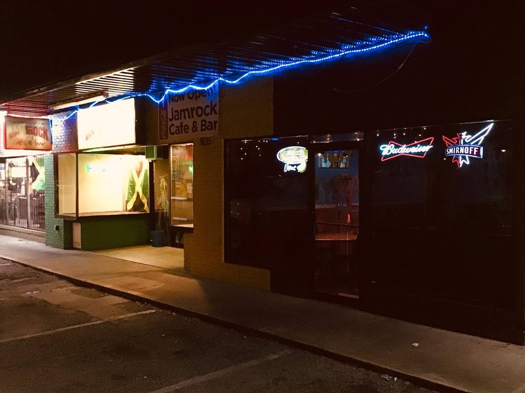 Jamrock cafe & bar | restaurant | 1635 Pass Rd, Biloxi, MS 39531, USA | 2284359121 OR +1 228-435-9121