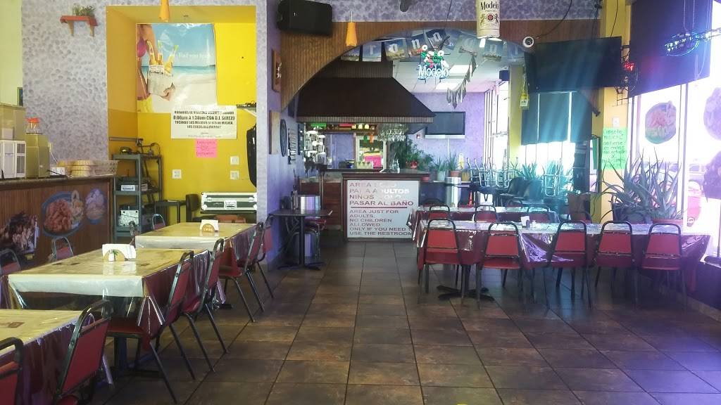 Los Cocos | restaurant | 2225 W North Ave # H, Melrose Park, IL 60160, USA | 7083446911 OR +1 708-344-6911