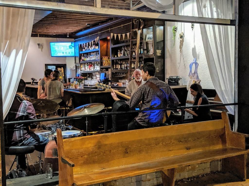 Broadway Roxy | restaurant | 554 S Broadway, Denver, CO 80209, USA | 7204567041 OR +1 720-456-7041