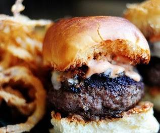 J J Twigs Pizza | restaurant | 1200 N Old Rand Rd, Wauconda, IL 60084, USA | 8475265444 OR +1 847-526-5444