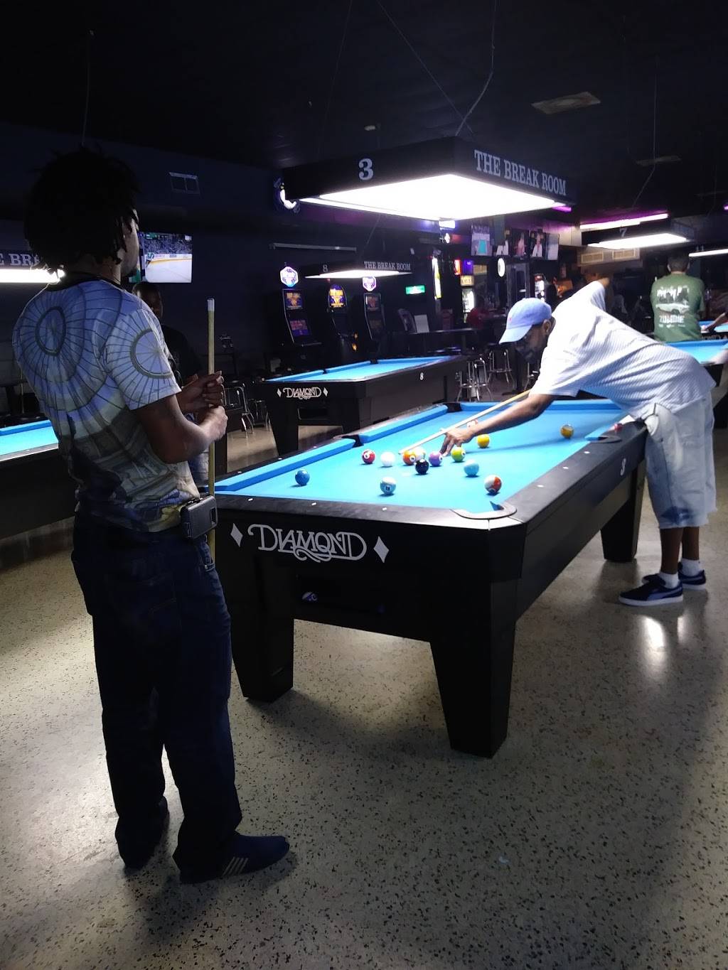 The Break Room | restaurant | 6901 Westbank Expy #2525, Marrero, LA 70072, USA | 5043402302 OR +1 504-340-2302