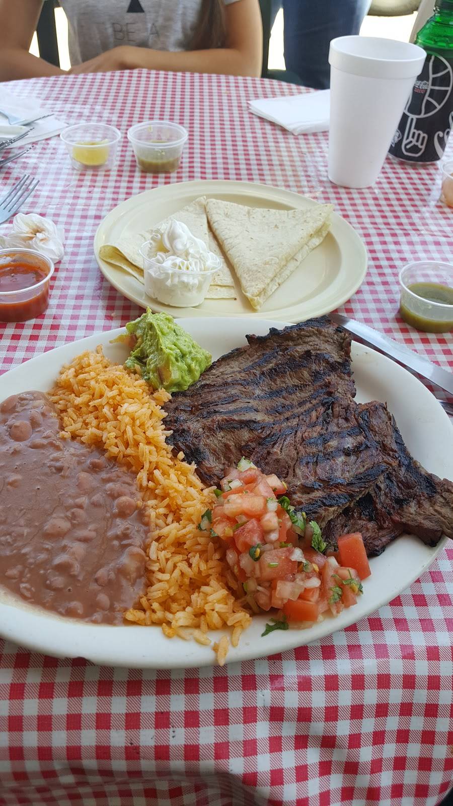 Teres Mexican Grill | restaurant | 5870 Melrose Ave #101, Los Angeles, CA 90038, USA | 3234689345 OR +1 323-468-9345