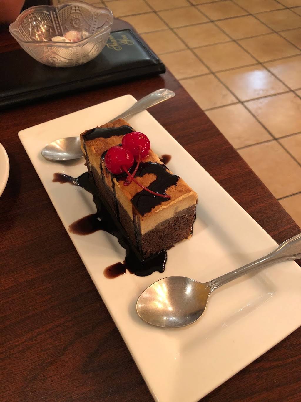 Buenas Salsas Restaurant | restaurant | 9132 W 31st St, Brookfield, IL 60513, USA | 7088546030 OR +1 708-854-6030