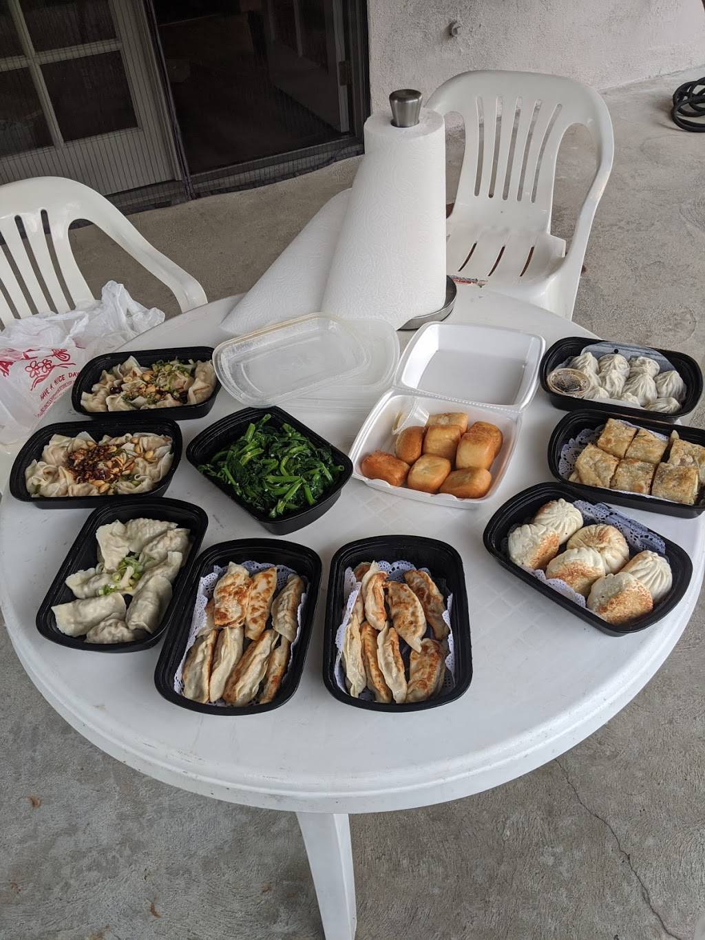 Mama Lu Dumpling House | restaurant | 17515 Colima Rd #B, City of Industry, CA 91748, USA | 6268102233 OR +1 626-810-2233