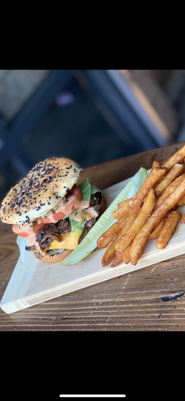 Franks Bar and Grill | restaurant | 728 Copeland St Floor 2, Pittsburgh, PA 15232, USA | 4127096068 OR +1 412-709-6068