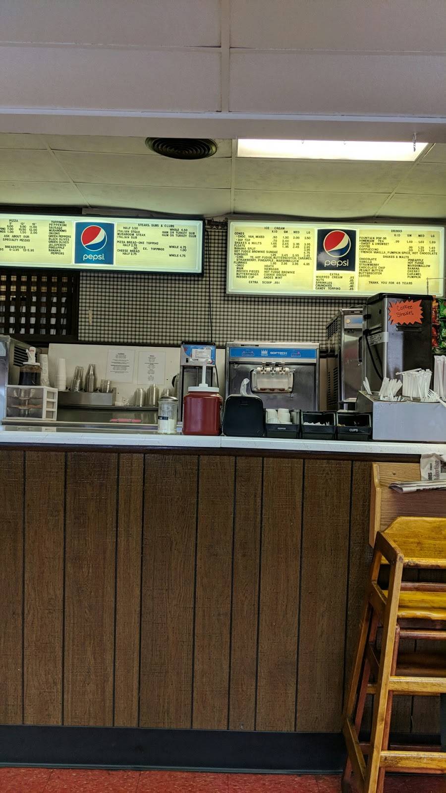 Depot Dairy Bar & Restaurant | restaurant | 90 Depot St, Camden, OH 45311, USA | 9374523653 OR +1 937-452-3653