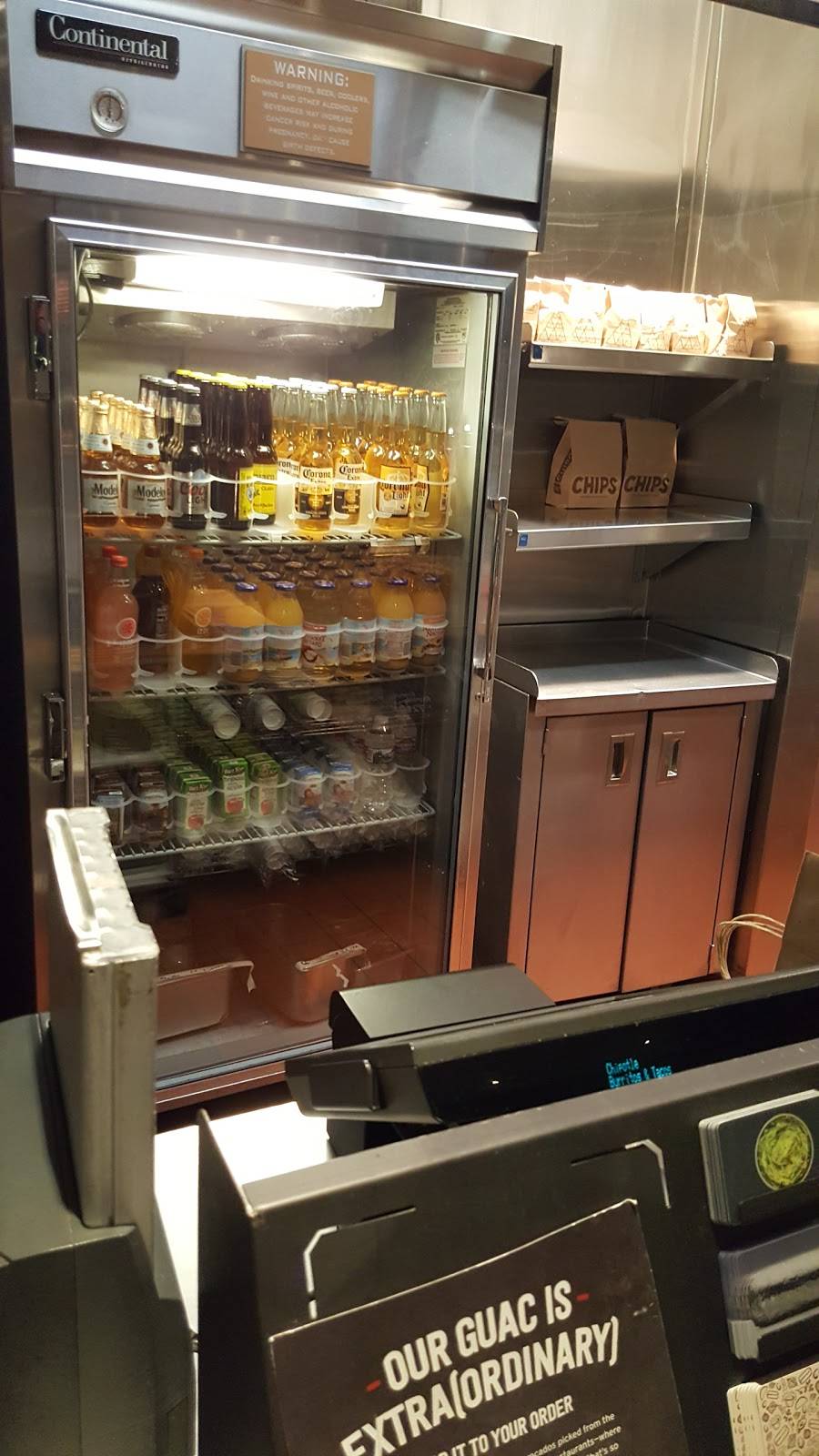 Chipotle Mexican Grill | restaurant | 1210 Shaw Ave Ste 101, Clovis, CA 93612, USA | 5592984708 OR +1 559-298-4708