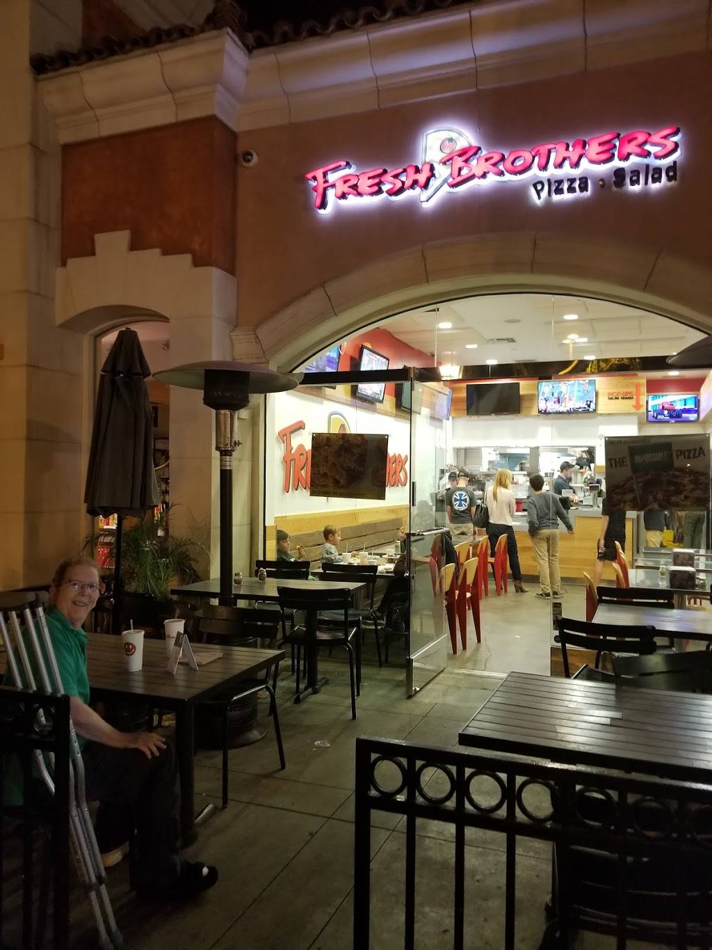 Fresh Brothers - Calabasas | meal delivery | 4751 Commons Way, Calabasas, CA 91302, USA | 8182257555 OR +1 818-225-7555