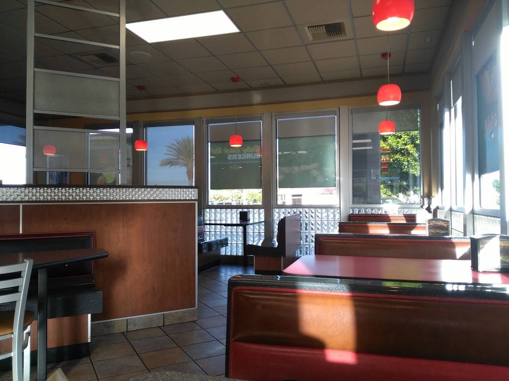 Carls Jr. | restaurant | 3240 Yorba Linda Blvd, Fullerton, CA 92831, USA | 7145285910 OR +1 714-528-5910