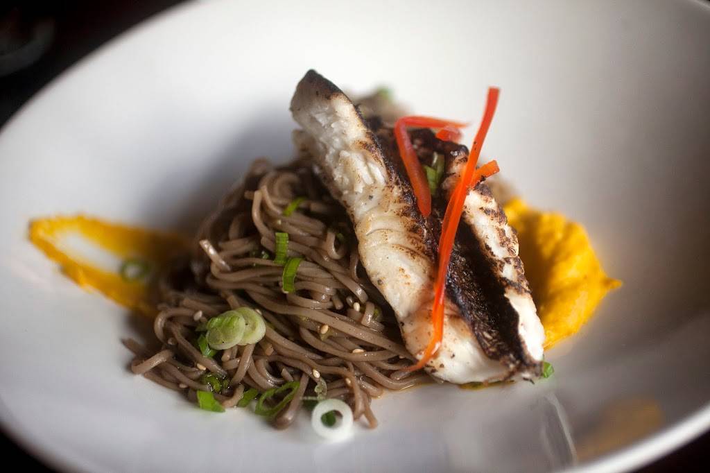 Circles Thai | meal delivery | 812 N 2nd St, Philadelphia, PA 19123, USA | 2152976552 OR +1 215-297-6552