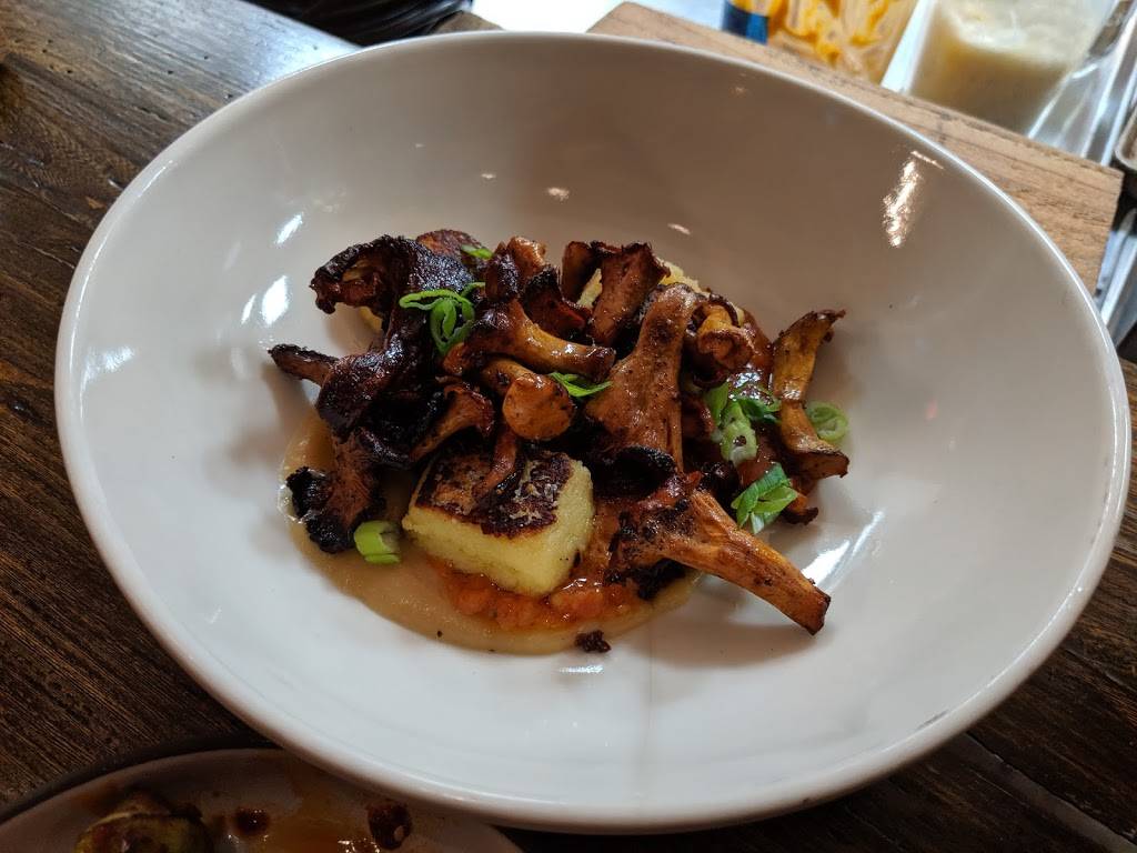 FARM Bluffton | restaurant | 1301 May River Rd, Bluffton, SC 29910, USA | 8437072041 OR +1 843-707-2041