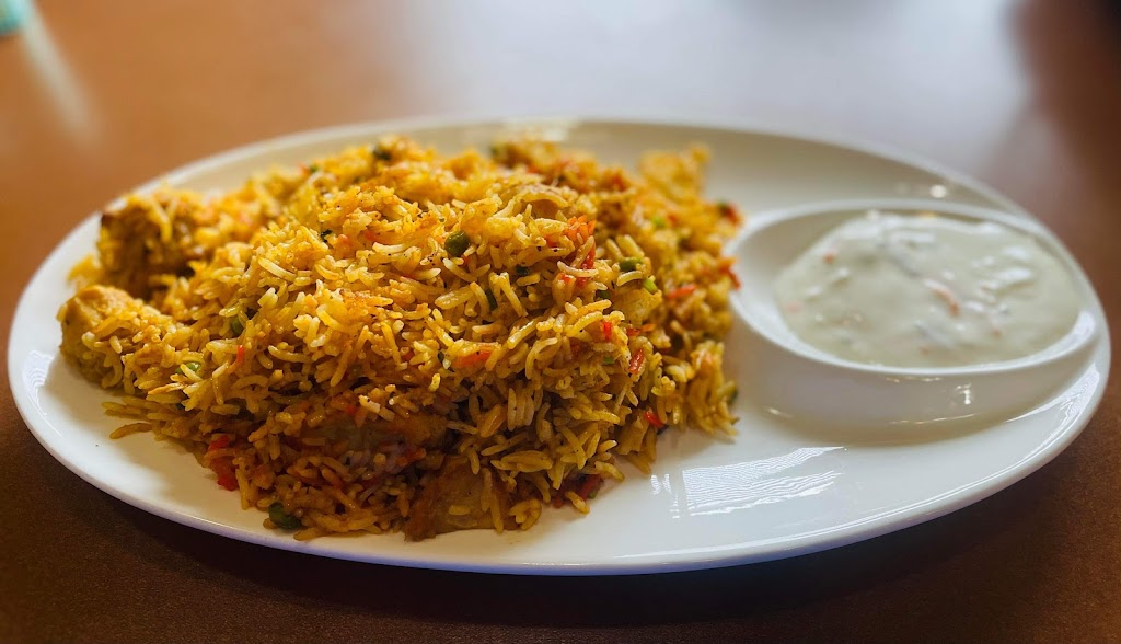 Raja Restaurant: Biryani & Curries House | restaurant | 151 Main St, Stowe, VT 05672, USA | 8027606685 OR +1 802-760-6685