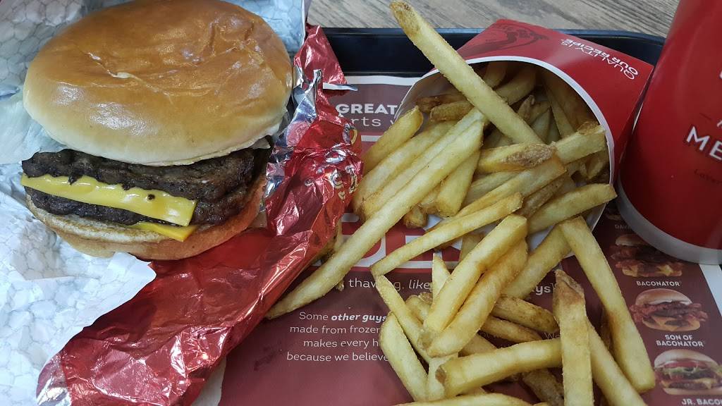 Wendys | restaurant | 2003 E Belt Line Rd, Carrollton, TX 75006, USA | 9724167294 OR +1 972-416-7294