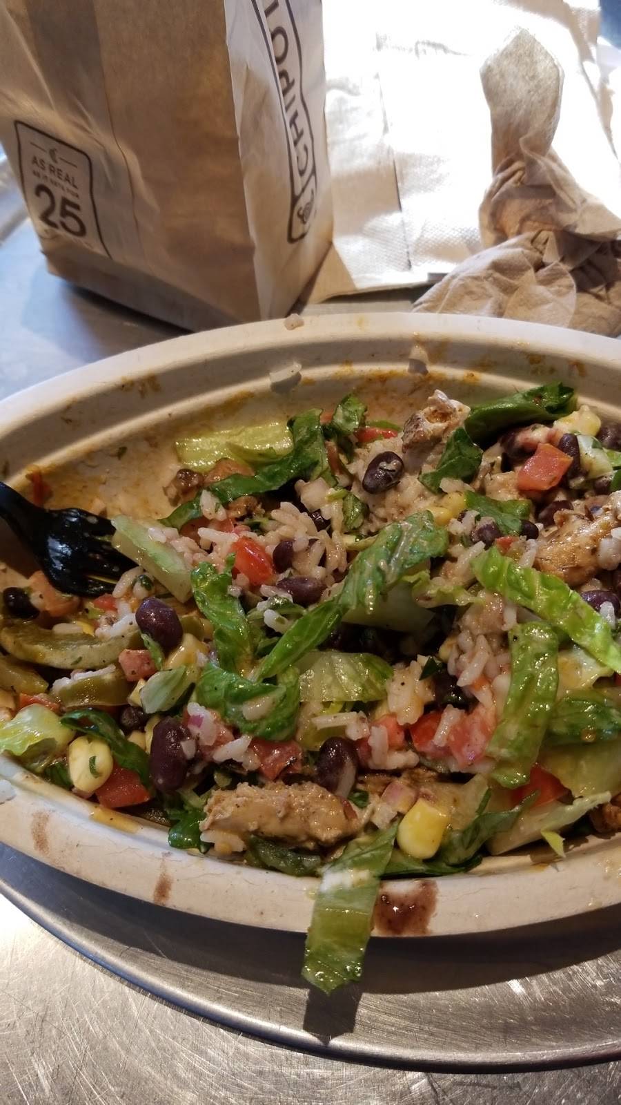 Chipotle Mexican Grill | restaurant | 3305 Central Ave Unit A2-60, Toledo, OH 43606, USA | 4195364294 OR +1 419-536-4294