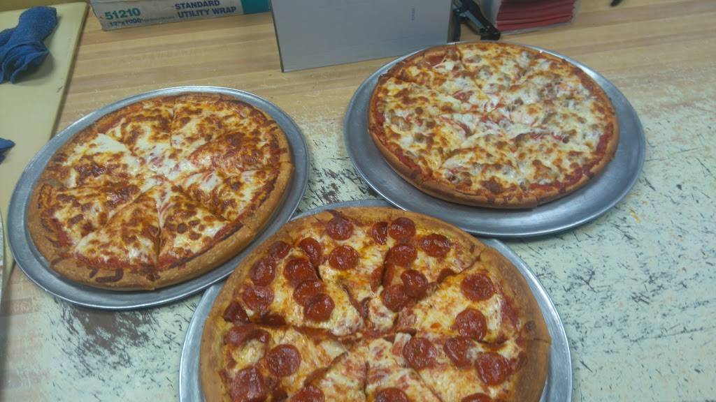 J.B. Albertos Pizza | meal delivery | 1326 W Morse Ave, Chicago, IL 60626, USA | 7739731700 OR +1 773-973-1700