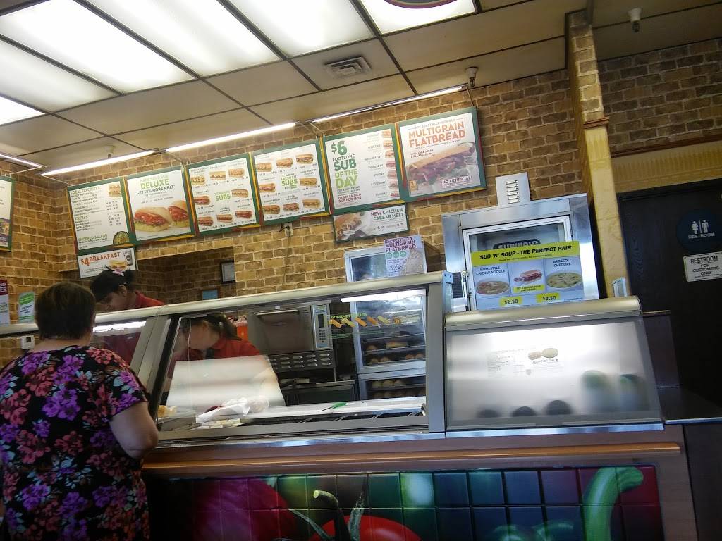 Subway | restaurant | 819 Harbor Blvd, West Sacramento, CA 95691, USA | 9163731717 OR +1 916-373-1717